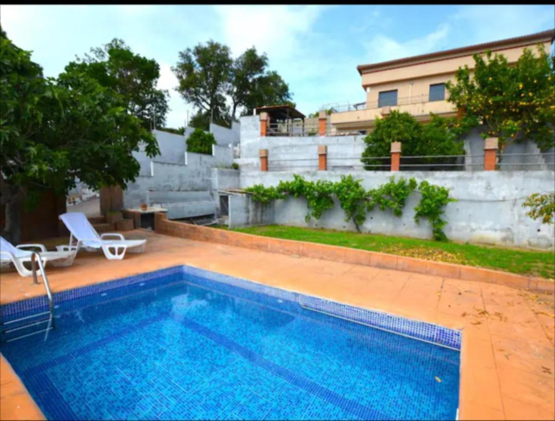 Villa Emma Fogas de Tordera ภายนอก รูปภาพ