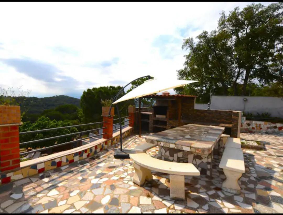 Villa Emma Fogas de Tordera ภายนอก รูปภาพ
